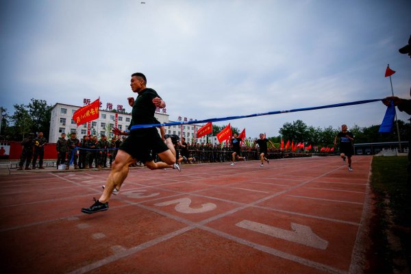 海越互赢 组图 | 军体赛场，超燃对决！